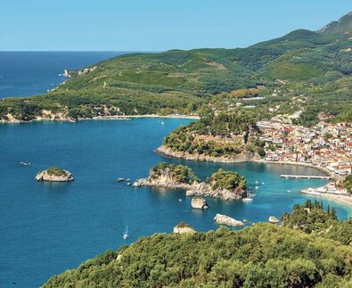 Blick auf die Bucht von Parga  | © Rhomberg Reisen